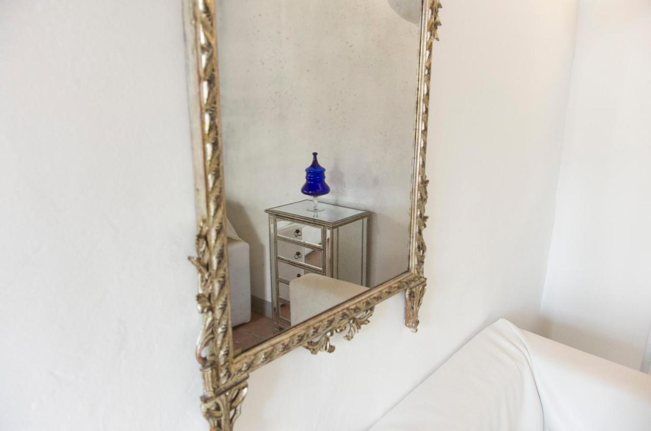 Otello Appartamento In Palazzo Storico - Palazzo Tolomei フィレンツェ エクステリア 写真